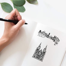 Load image into Gallery viewer, Vicinity Store Brisbane Skyline Christmas Decoration